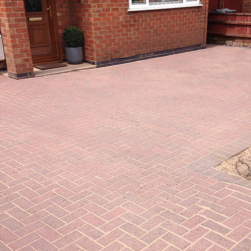 Driveway Cleaning Image | Stamford & Rutland Pressure Washing