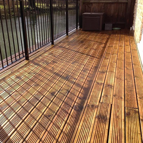 Decking & Fence Cleaning Image | Stamford & Rutland Pressure Washing